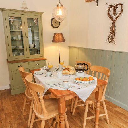 The Stopping Point- Exceptional Cumbrian Cottage Flookburgh Extérieur photo