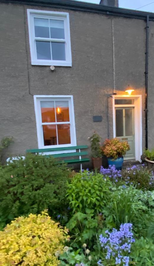 The Stopping Point- Exceptional Cumbrian Cottage Flookburgh Extérieur photo