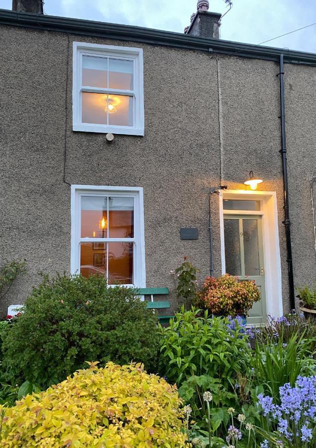 The Stopping Point- Exceptional Cumbrian Cottage Flookburgh Extérieur photo