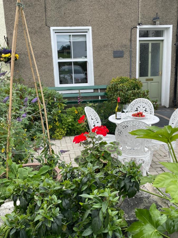 The Stopping Point- Exceptional Cumbrian Cottage Flookburgh Extérieur photo