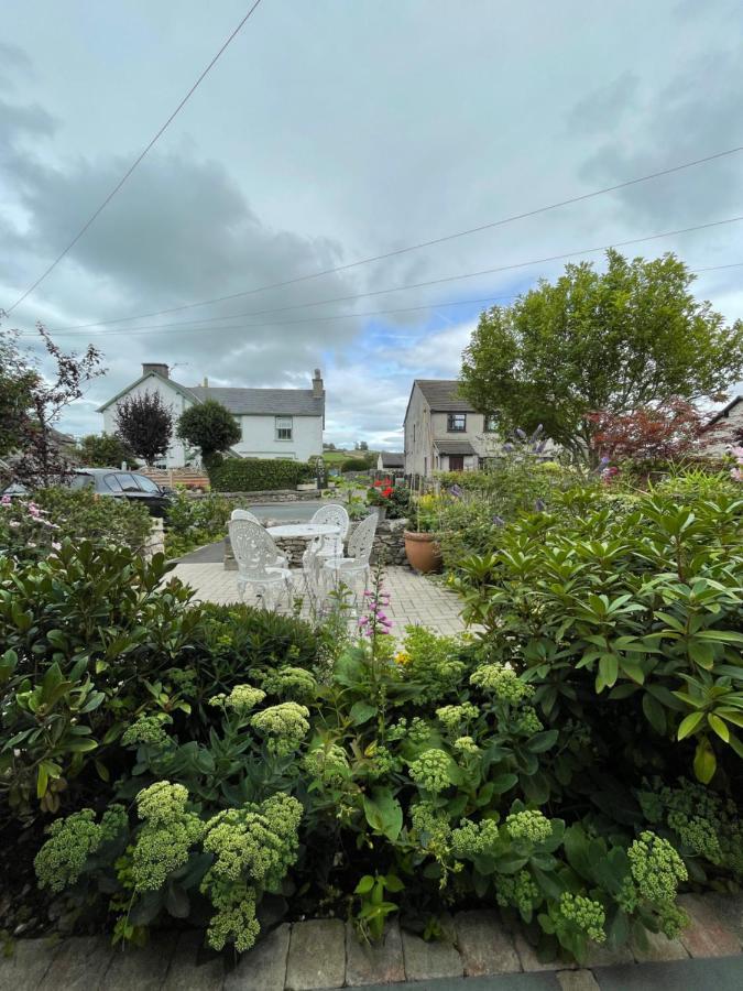 The Stopping Point- Exceptional Cumbrian Cottage Flookburgh Extérieur photo